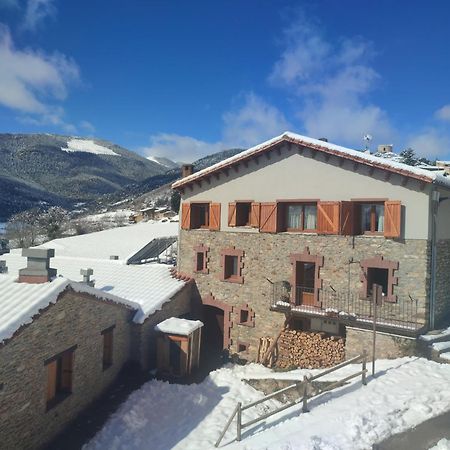 Can Tubau - Casa Rural - Apartaments Campelles Екстериор снимка