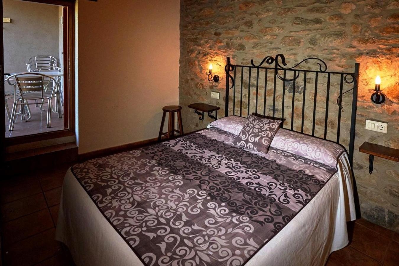 Can Tubau - Casa Rural - Apartaments Campelles Екстериор снимка