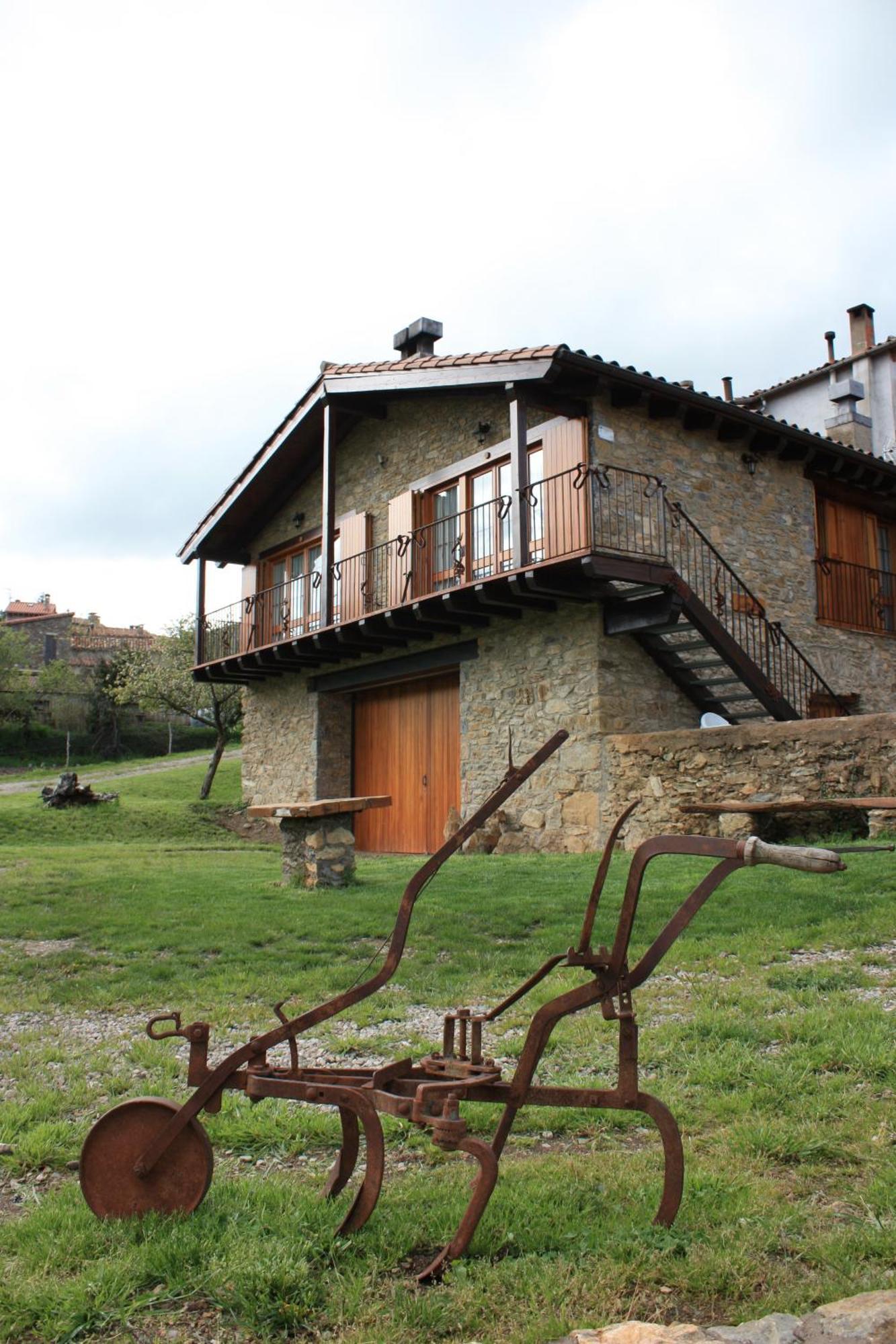 Can Tubau - Casa Rural - Apartaments Campelles Екстериор снимка